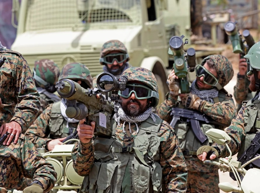 Ai sẽ là bên chiến thắng trong cuộc đối đầu Israel-Hezbollah?