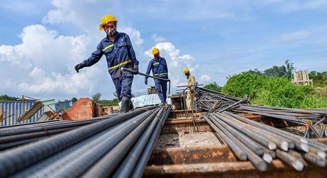 Đầu tư công - Động lực quan trọng của nền kinh tế