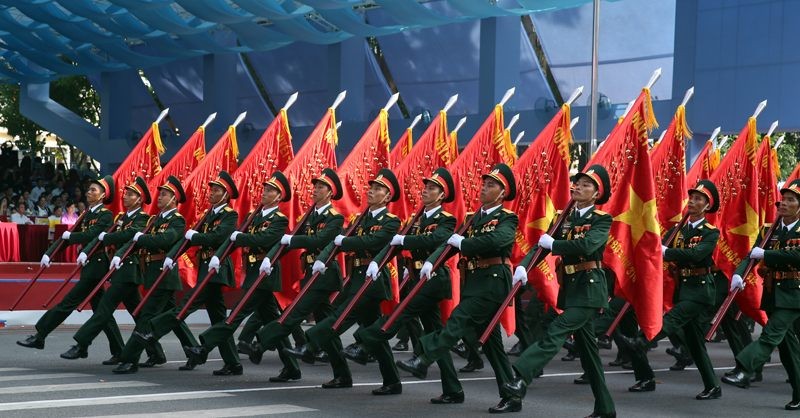 Lễ kỷ niệm, diễu binh diễn ra từ 6 giờ 30 phút ngày 30/4