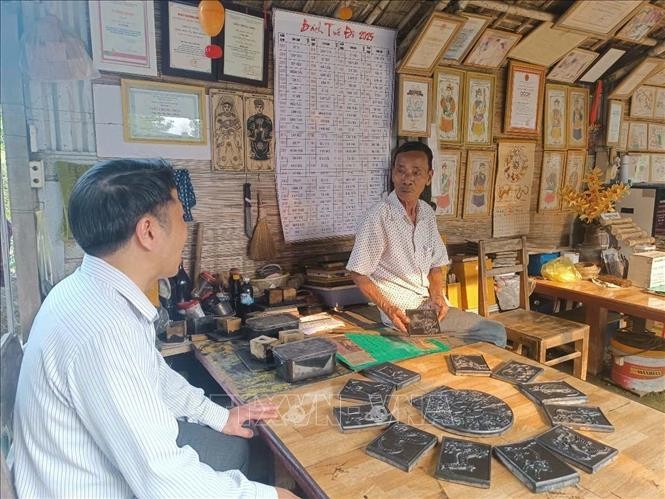 Sức sống của tranh dân gian Làng Sình