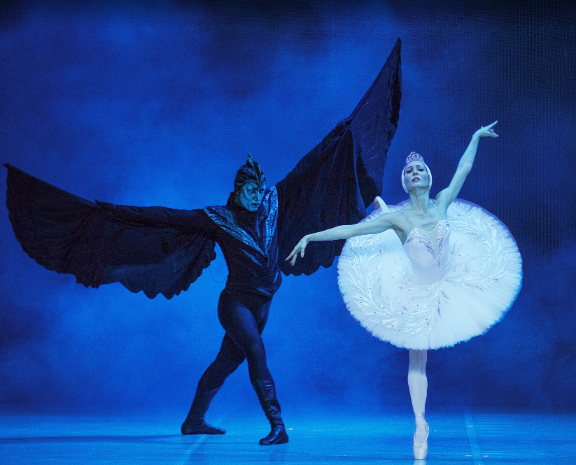 Hồ Thiên Nga - Kết nối hữu nghị qua nghệ thuật đỉnh cao