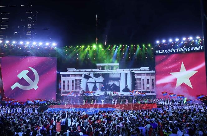 Tổng Bí thư Tô Lâm và các đại biểu dự chương trình. Ảnh: Thống Nhất – TTXVN