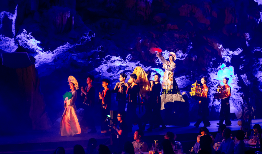 Hang Ngọc Rồng - Tiên phong mở lối cho mô hình du lịch di sản sáng tạo