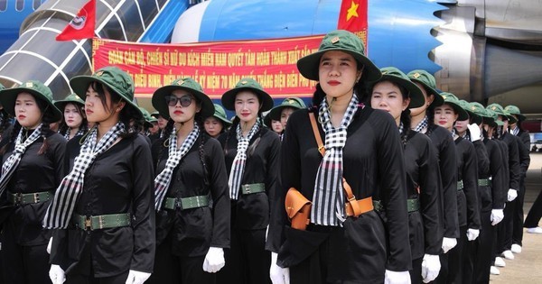 Đội hình diễu binh, diễu hành A80 hoàn thành nhiệm vụ, trở về đơn vị