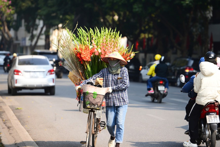 Bắc Bộ bớt sương mù, Nam Bộ nắng nóng