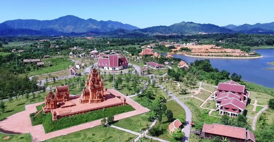 Làng Văn hóa - Du lịch các dân tộc Việt Nam nằm trong kế hoạch được Thủ đô tiếp nhận