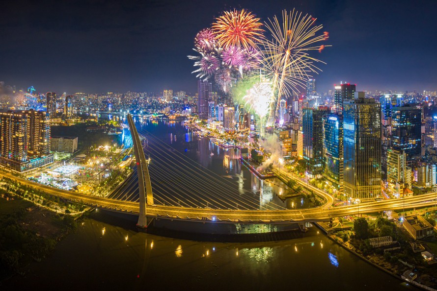 Thành phố Hồ Chí Minh bắn pháo hoa 7 điểm chào mừng 81 năm Quốc khánh