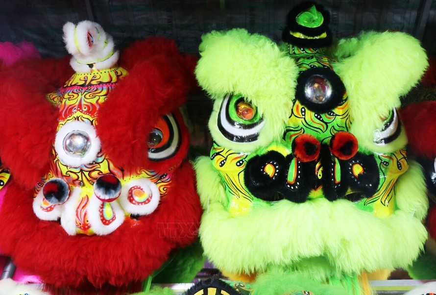 Trung thu Cố đô: Gìn giữ giá trị văn hóa dân gian từ nghề làm đầu lân