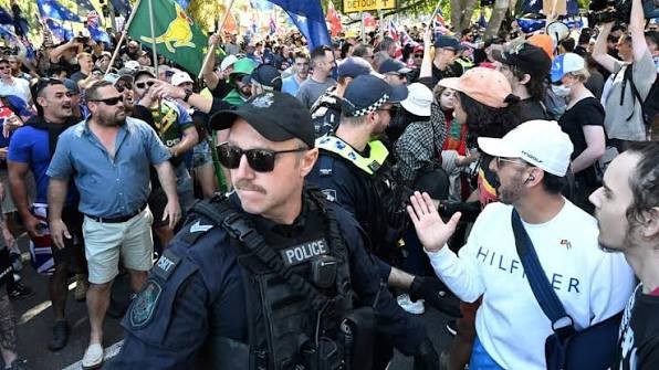 Đi tìm lời giải thực chất cho bài toán nhập cư tại Australia