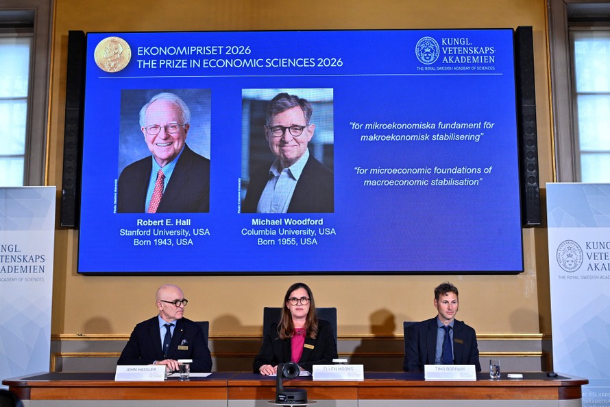 Hai nhà nghiên cứu người Mỹ giành Nobel Kinh tế 2026