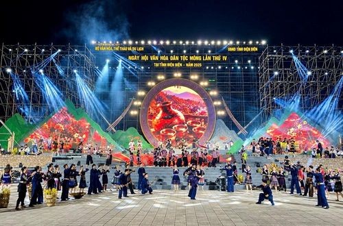 Bế mạc Ngày hội Văn hóa dân tộc Mông lần thứ IV