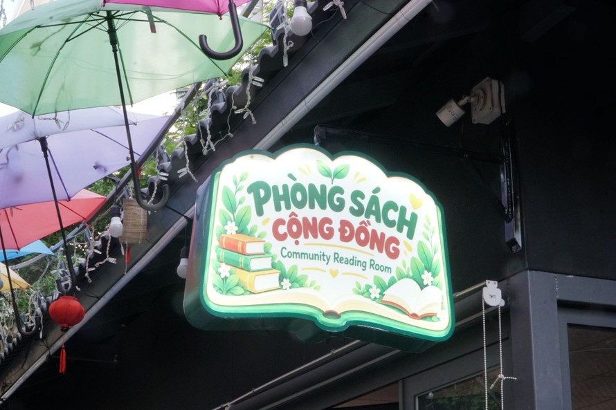 Phường Cửa Nam đẩy mạnh những buổi livestream về sách đến công chúng