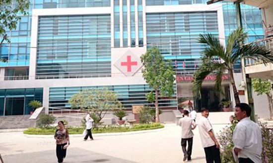 Bệnh viện Giao thông Vận tải đã cổ phần hoá. Doanh nghiệp bày tỏ vẫn muốn mua tiếp ở các bệnh viện cùng tên tại các tỉnh. Ảnh: Như Ý.