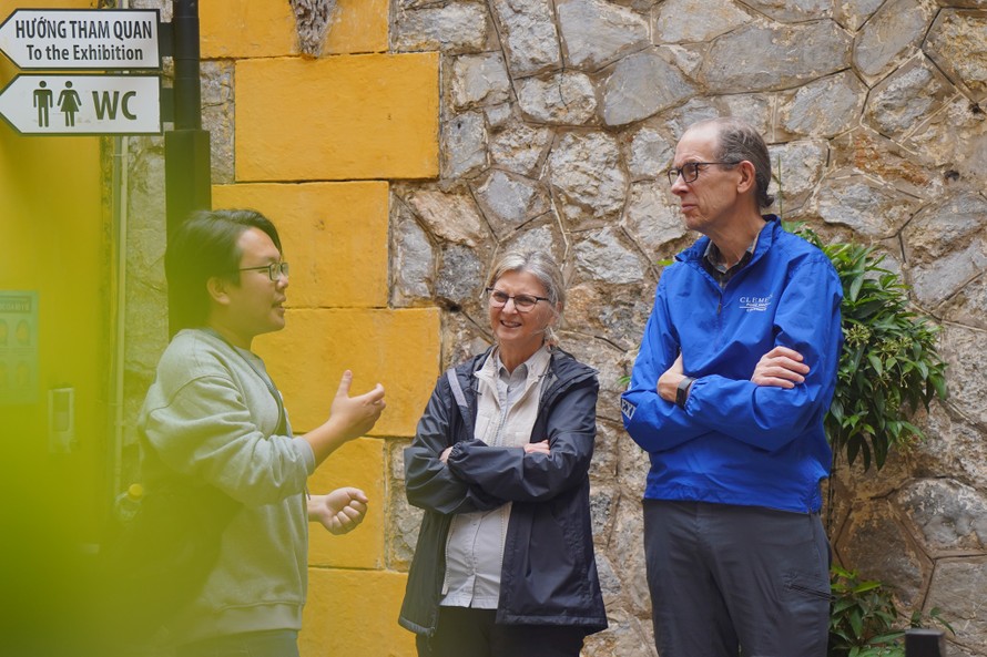 Du lịch inbound hứa hẹn sẽ còn bùng nổ trong thời gian tới. Ảnh: Di tích Nhà tù Hỏa Lò