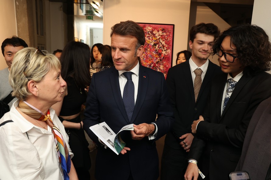 Gallery A2Z Paris - nơi các tranh đạt giải sẽ được trưng bày, cũng là nơi Tổng thống Pháp Emmanuel Macron đã tới thăm cuối tháng 4 vừa qua.