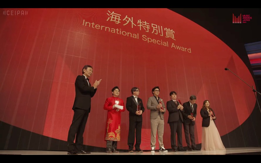 Đây là giải thưởng do CEIPA hợp tác với các giải thưởng âm nhạc uy tín từ 6 quốc gia ở châu Á. MAJ tôn vinh các ca khúc và nghệ sĩ đã từng giành giải thưởng Ca khúc xuất sắc nhất hoặc giải thưởng lớn tương đương trong nước.
