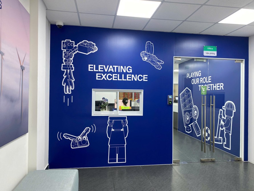 Kuehne+Nagel và Tập đoàn LEGO khai trương trung tâm phân phối khu vực mới tại Việt Nam nhằm đóng góp vào sự tăng trưởng khu vực châu Á – Thái Bình Dương