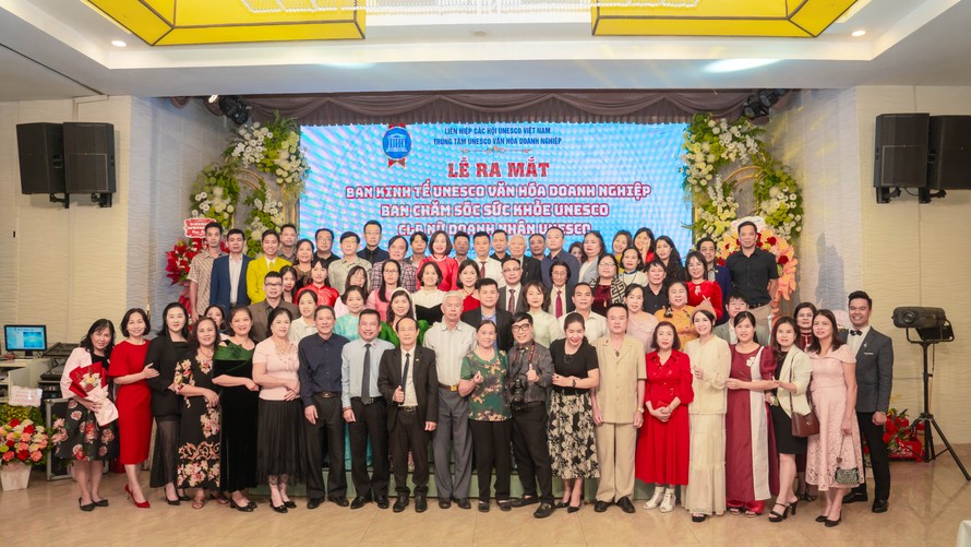 Ra mắt Ban Kinh tế, Ban Chăm sóc Sức khỏe và Câu lạc bộ Nữ Doanh nhân UNESCO: Hình thành hệ sinh thái Kinh tế Nhân văn hướng đến phát triển bền vững