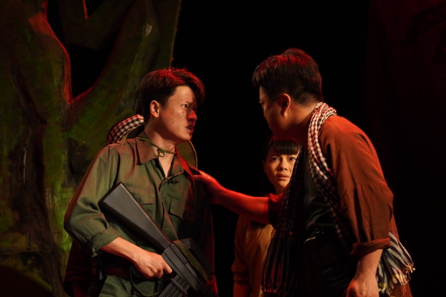 Những phân cảnh trong vở diễn để lại nhiều ấn tượng trong lòng khán giả.