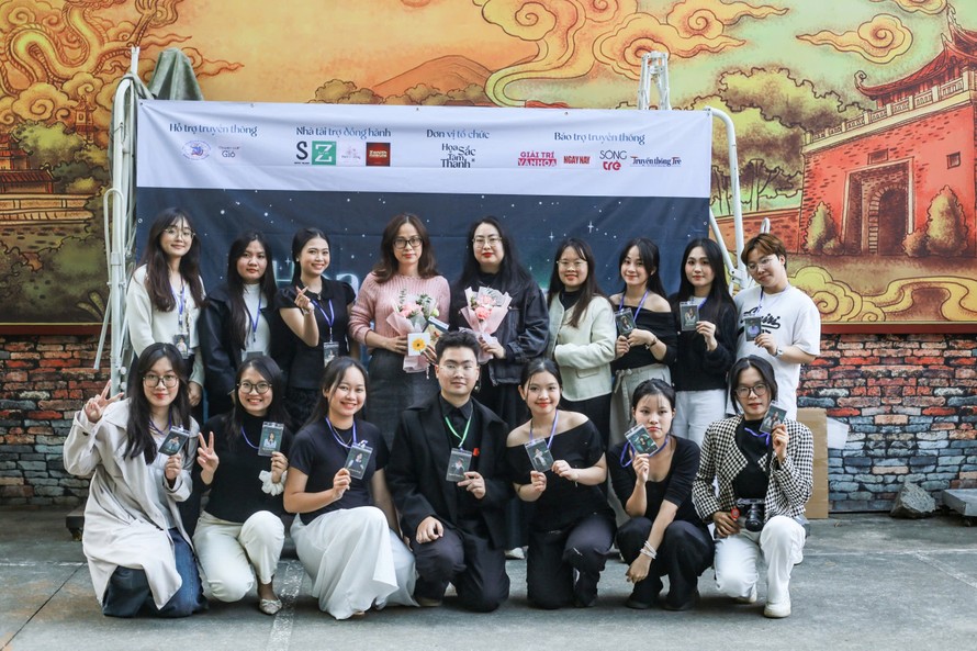 Họa Sắc Tâm Thanh - Hành trình trải nghiệm nghệ thuật, lắng nghe tâm mình