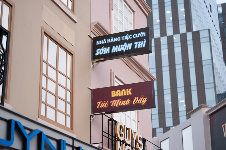 Sóng 26 - Tơ Tưởng Với Thời Gian: Hé lộ không gian ghi hình ngoài trời qua series The Making Of Sóng 26