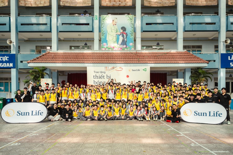 Sun Life triển khai Chương trình "Hoops + Health", mở rộng quy mô thúc đẩy lối sống năng động cho thanh thiếu niên