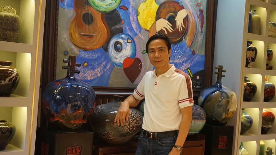 Nghệ nhân Trần Đức Tân và bộ tác phẩm “Hòa Thanh Ngũ Hành” gửi gắm khát vọng tạo bản sắc mới cho gốm Bát Tràng.