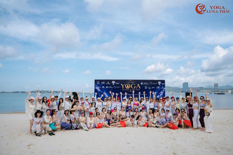 Lễ hội Yoga Âm nhạc & Ánh sáng 2026 diễn ra tại Hạ Long nhân Ngày Quốc tế Yoga