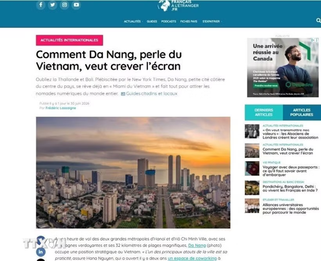 Bài báo đăng trên tạp chí điện tử Journal des Français à l'étranger của Pháp. (Ảnh: TTXVN phát)