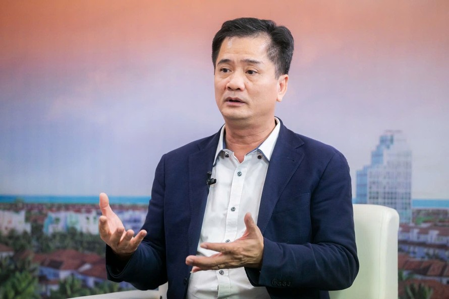 TS. Nguyễn Văn Đính, Phó Chủ tịch Hiệp hội Bất động sản Việt Nam (VNREA), Chủ tịch Hội Môi giới Bất động sản Việt Nam (VARS)