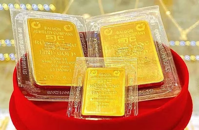 Giá vàng trong nước đảo chiều tăng tới 1,5 triệu đồng mỗi lượng. (Ảnh: Vietnam+)