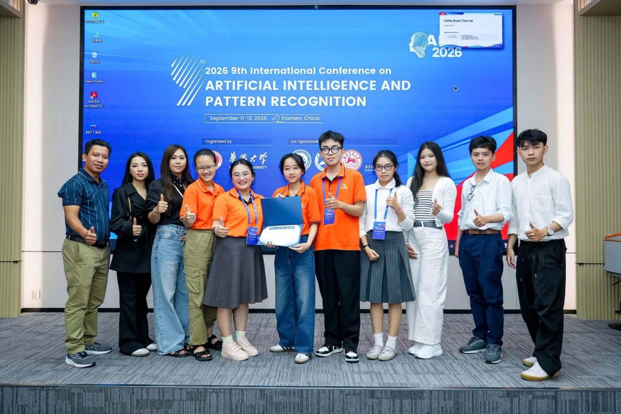 Sinh viên FPTU ghi dấu ấn tại hội thảo quốc tế AIPR 2026