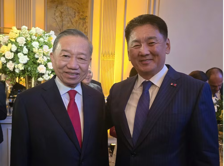 Tổng Bí thư, Chủ tịch nước Tô Lâm gặp Tổng thống Mông Cổ Ukhnaagiin Khürelsükh
