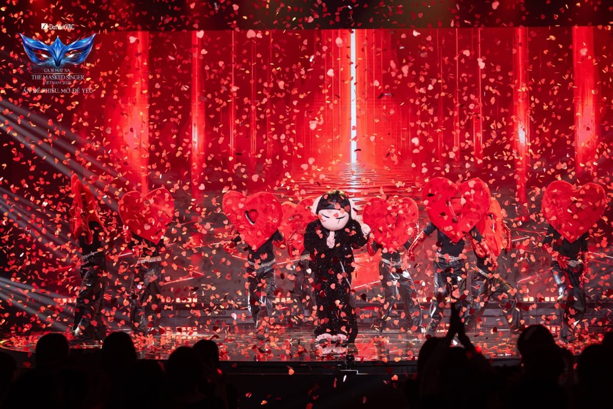 Từ "Quý cô sành điệu" đến "Chúa đảo xinh iu": Báo Berry và Mad Long thống trị tập 1 The Mask Singer VietNam 2026 
