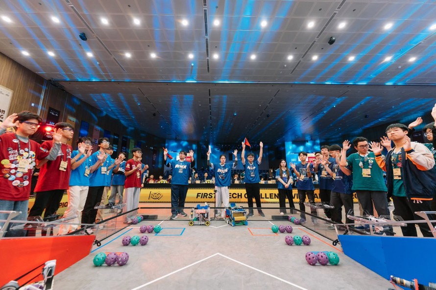 FPTU phát động cuộc thi robotics quốc tế FIRST Tech Challenge Vietnam 2026 dành cho học sinh, chuẩn bị sớm nguồn nhân lực công nghệ chiến lược