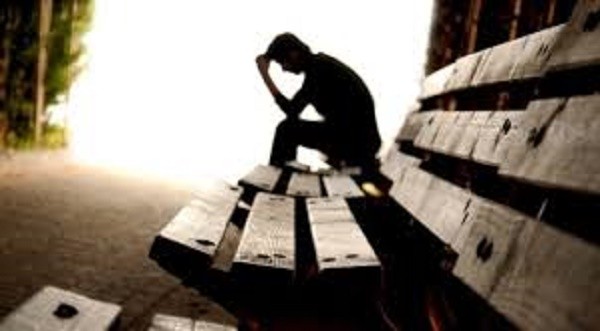 Chú rể thất kinh phát hiện bí mật của vợ trong đêm tân hôn