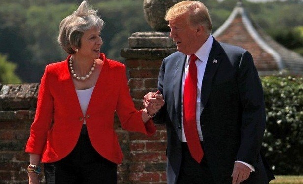 Bà Theresa May sẽ thảo luận với ông Donald Trump về quan hệ kinh tế trong tương lai. (Nguồn: Reuters)