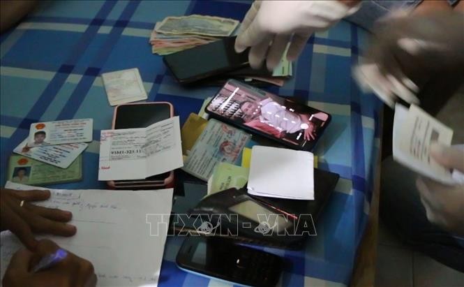 Triệt phá băng nhóm cho vay 'tín dụng đen' với số tiền hàng chục tỷ đồng