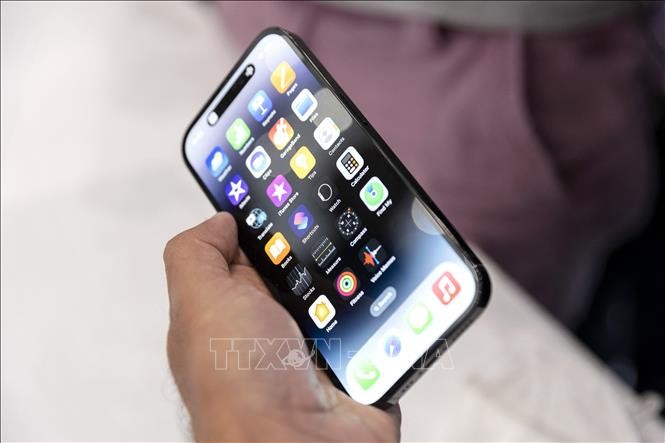 Mẫu iPhone được giới thiệu tại một sự kiện của hãng Apple ở Cupertino, California, Mỹ. Ảnh tư liệu: AFP/TTXVN