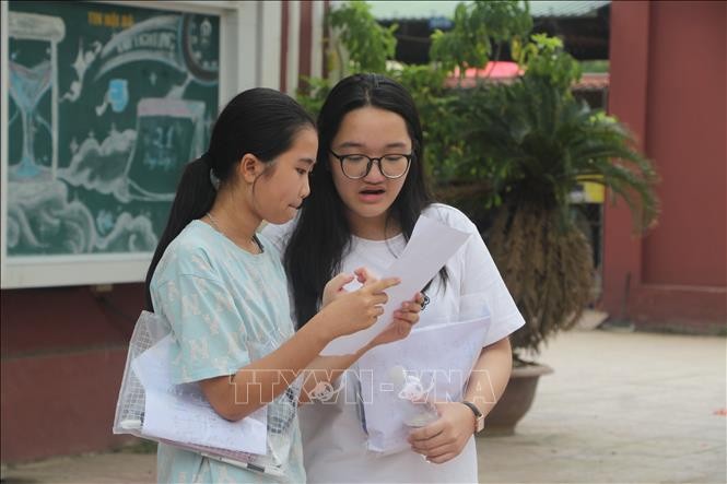 Các thí sinh tỉnh Nghệ An trong Kỳ thi tuyển sinh vào lớp 10 Trung học phổ thông năm 2024.