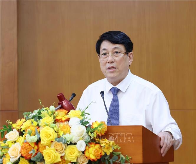 Đồng chí Lương Cường, Uỷ viên Bộ Chính trị, Thường trực Ban Bí thư phát biểu chỉ đạo buổi làm việc. Ảnh: Phương Hoa/TTXVN