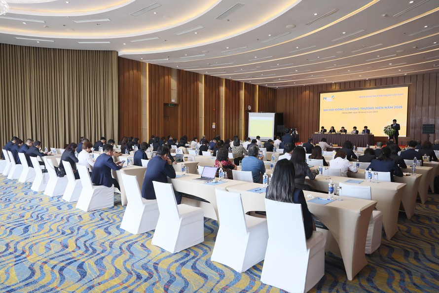 Toàn cảnh Đại hội đồng Cổ đông PVcomBank 2025
