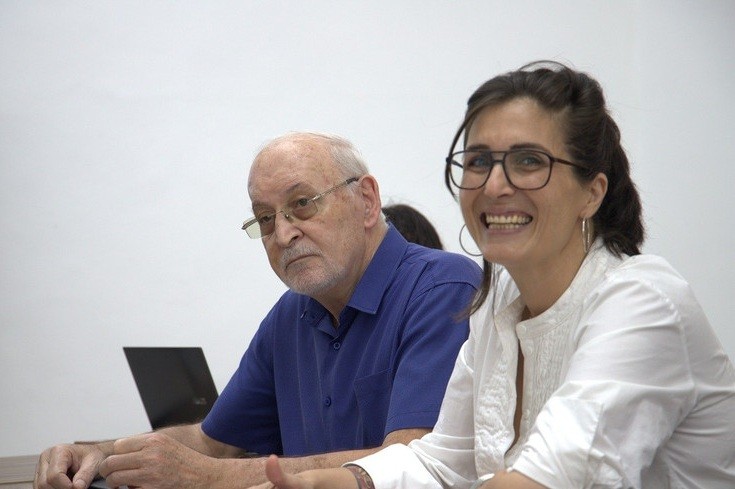 Ủy viên Bộ Chính trị, Trưởng Ban Đối ngoại Đảng Cộng sản Israel Reem Hazan (bên phải). (Ảnh: Thanh Bình/TTXVN)