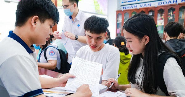 Bộ Giáo dục lấy ý kiến bỏ xét tuyển học bạ, giới hạn nguyện vọng đại học