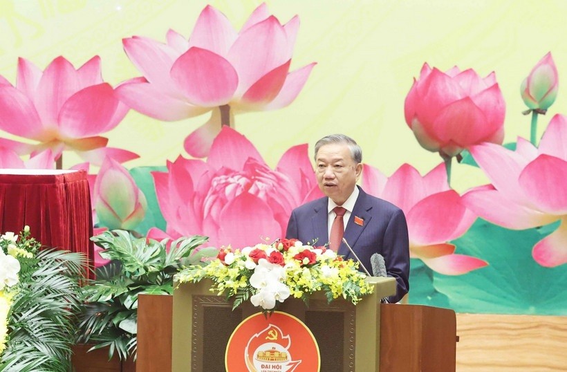 Tổng Bí thư Tô Lâm phát biểu chỉ đạo Đại hội đại biểu Đảng bộ Quốc hội lần thứ nhất. 