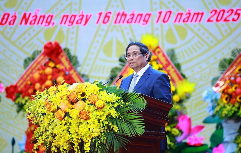 Thủ tướng Phạm Minh Chính phát biểu tại Lễ kỷ niệm 80 năm Ngày truyền thống lực lượng vũ trang Quân khu 5.