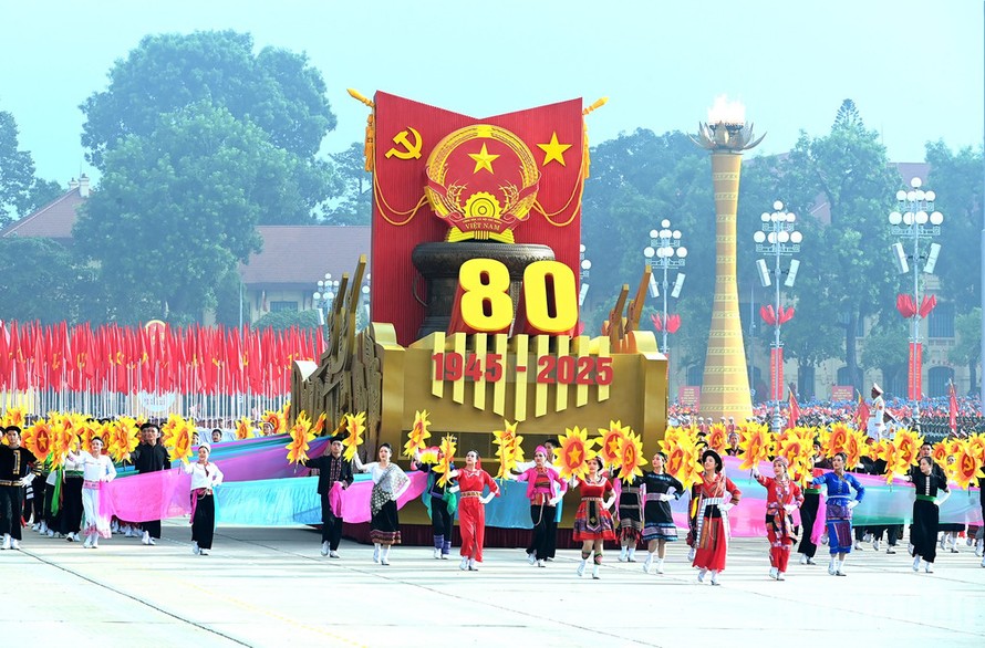 Lễ kỷ niệm, diễu binh, diễu hành 80 năm Cách mạng Tháng Tám thành công và Quốc khánh 2/9 tại Quảng trường Ba Đình, Hà Nội.