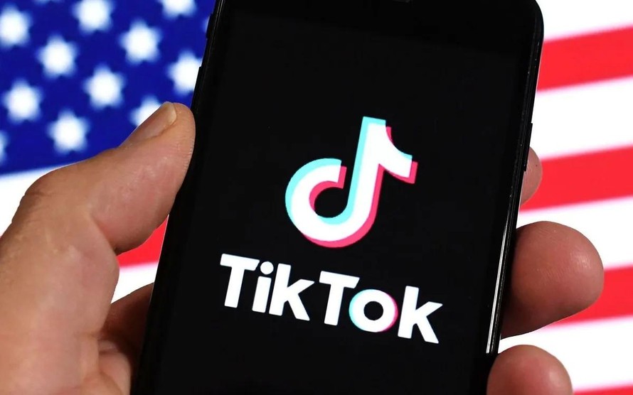 Vì sao tuần đầu tiên TikTok về tay Mỹ trở thành thảm họa?