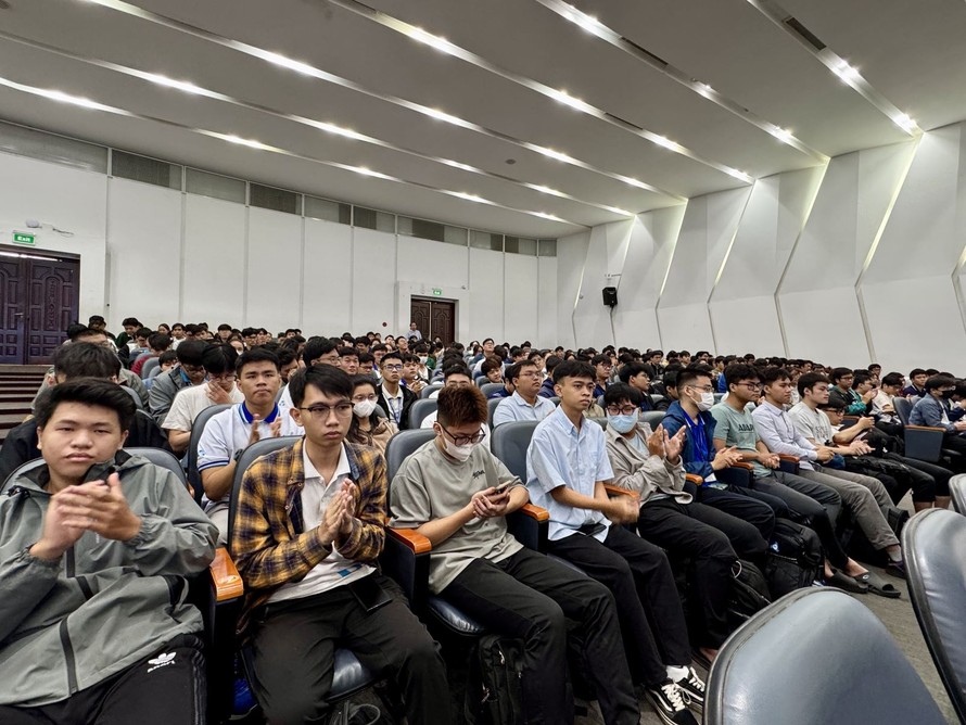 Tuyển sinh đại học 2026: Siết phương thức, nâng chuẩn đầu vào