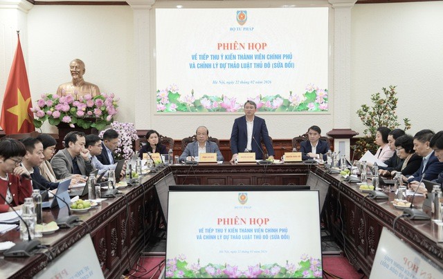 Bộ trưởng Bộ Tư pháp Nguyễn Hải Ninh: Luật Thủ đô (sửa đổi) cần thiết kế các cơ chế, chính sách đủ mạnh để thu hút nguồn lực, đồng thời "cởi trói" về cơ chế cho Hà Nội. Ảnh: VGP/DA